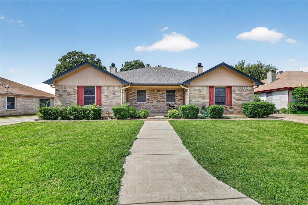 7761 Sable Lane, North Richland Hills