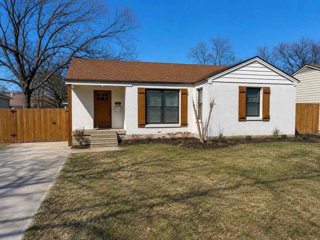 2716 W Biddison Street, Fort Worth