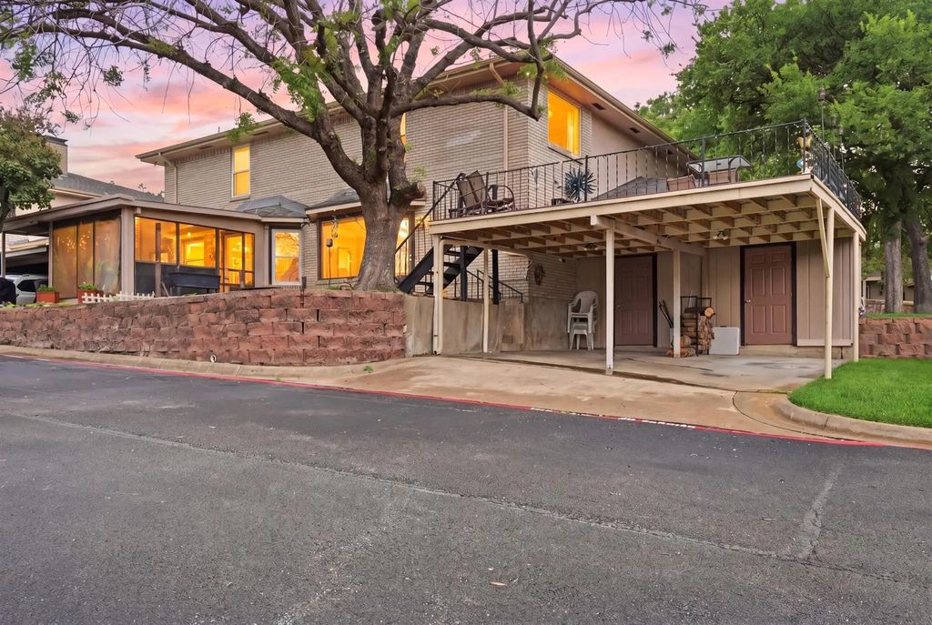 5860 Marina Drive 24, Garland
