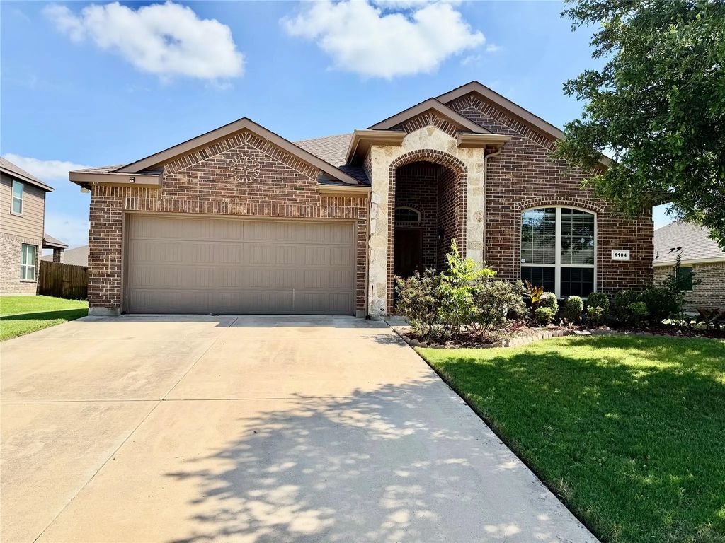 1104 Crest Ridge Drive, Glenn Heights
