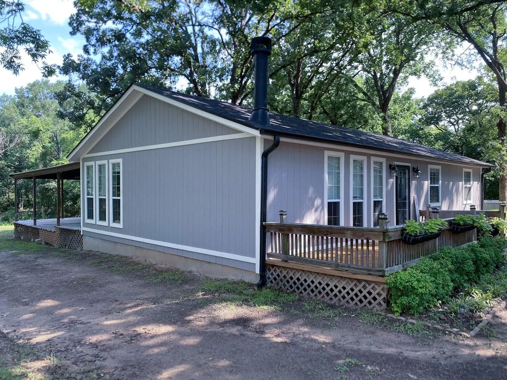 124 Armada Loop, Payne Springs