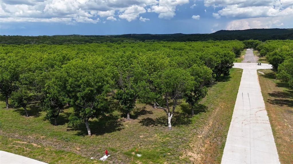 200 Poco Bueno Court, Granbury