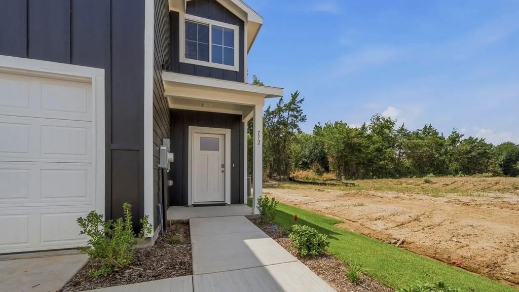 772 Stonewood Drive, Sulphur Springs