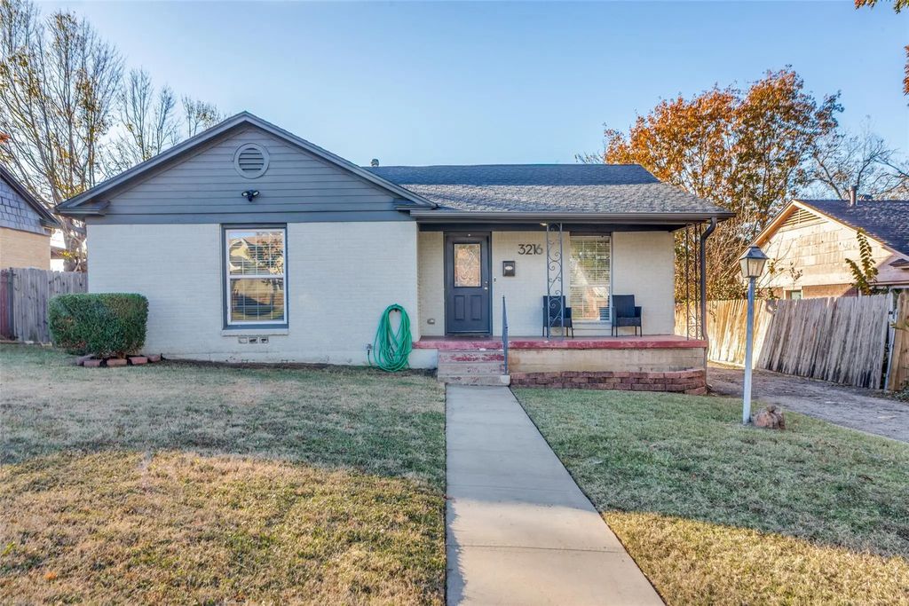 3216 Meadowbrook Drive, Fort Worth