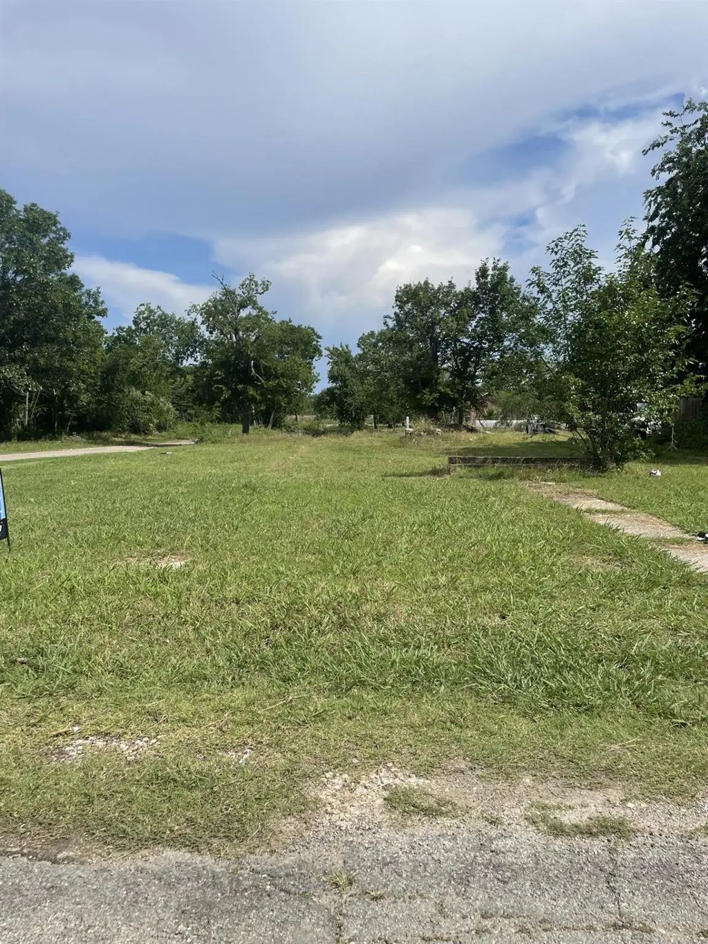 1611 E 10th Avenue, Corsicana