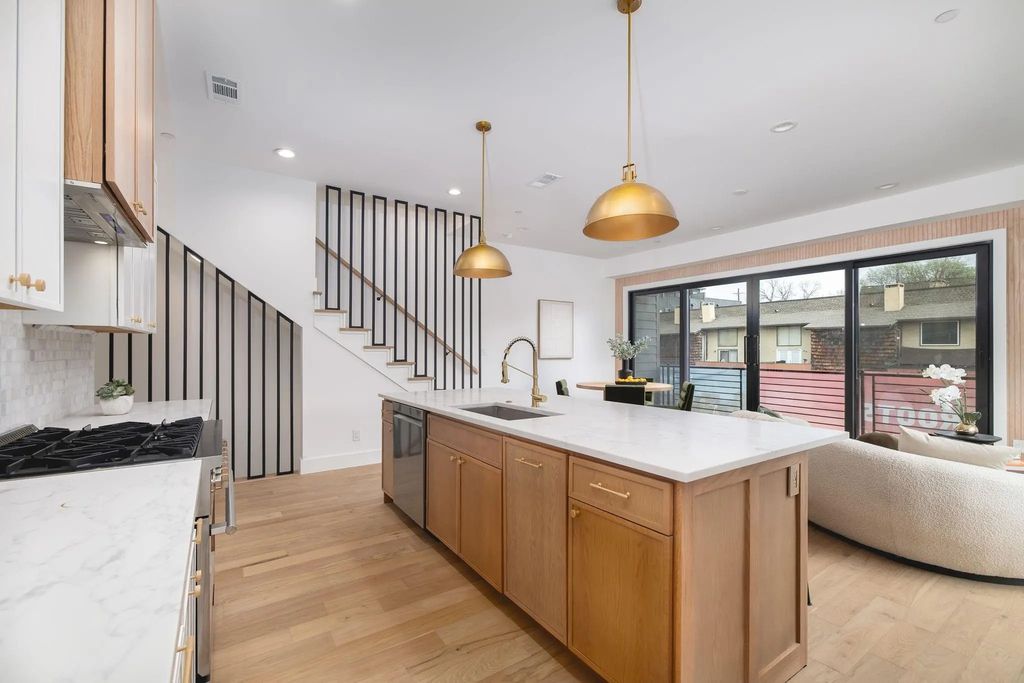 3053 Wycliff Avenue 203, Dallas