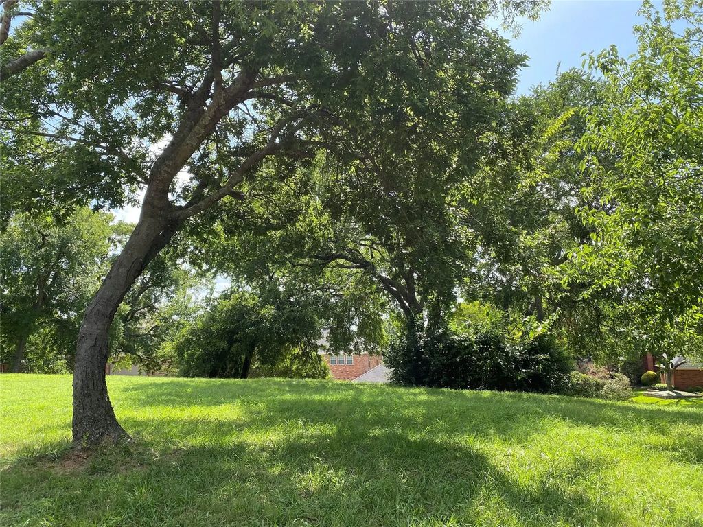 702 S Alamo Road, Rockwall