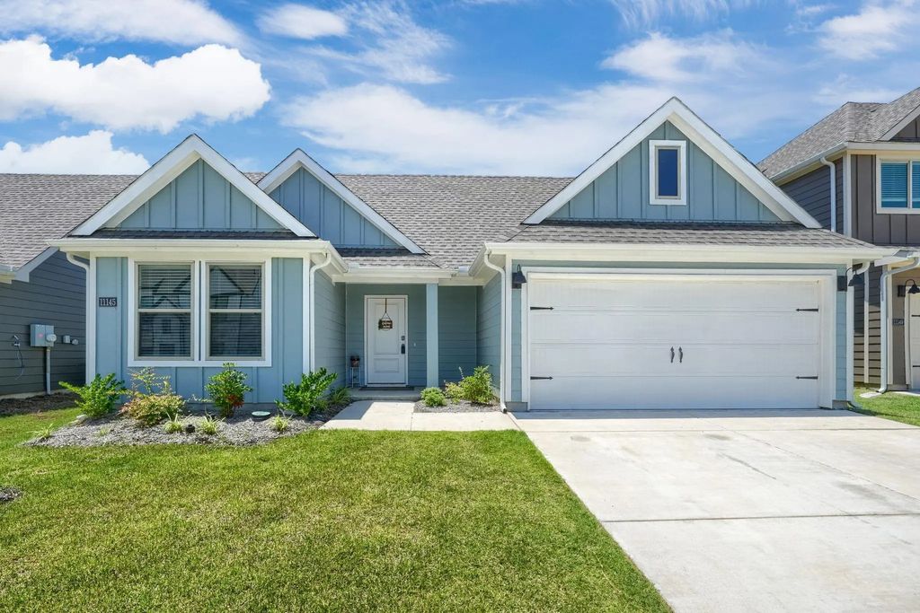 11145 E Chase Lane, Providence Village
