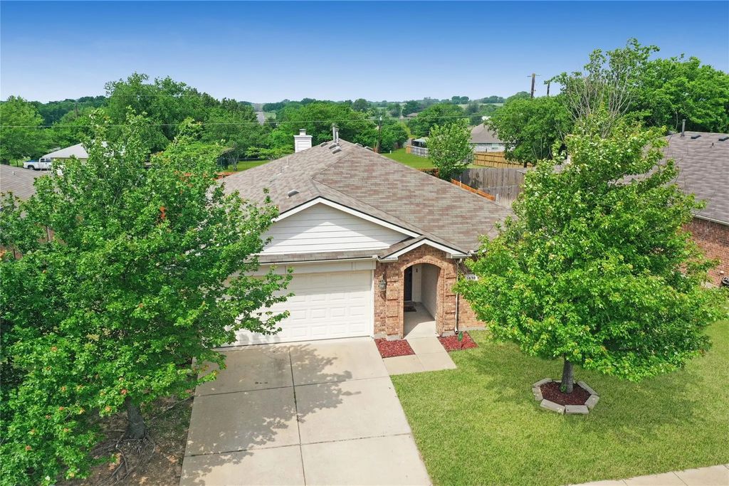 1438 Pintail, Sherman