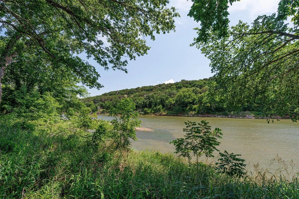 9314 Bellechase Road, Granbury