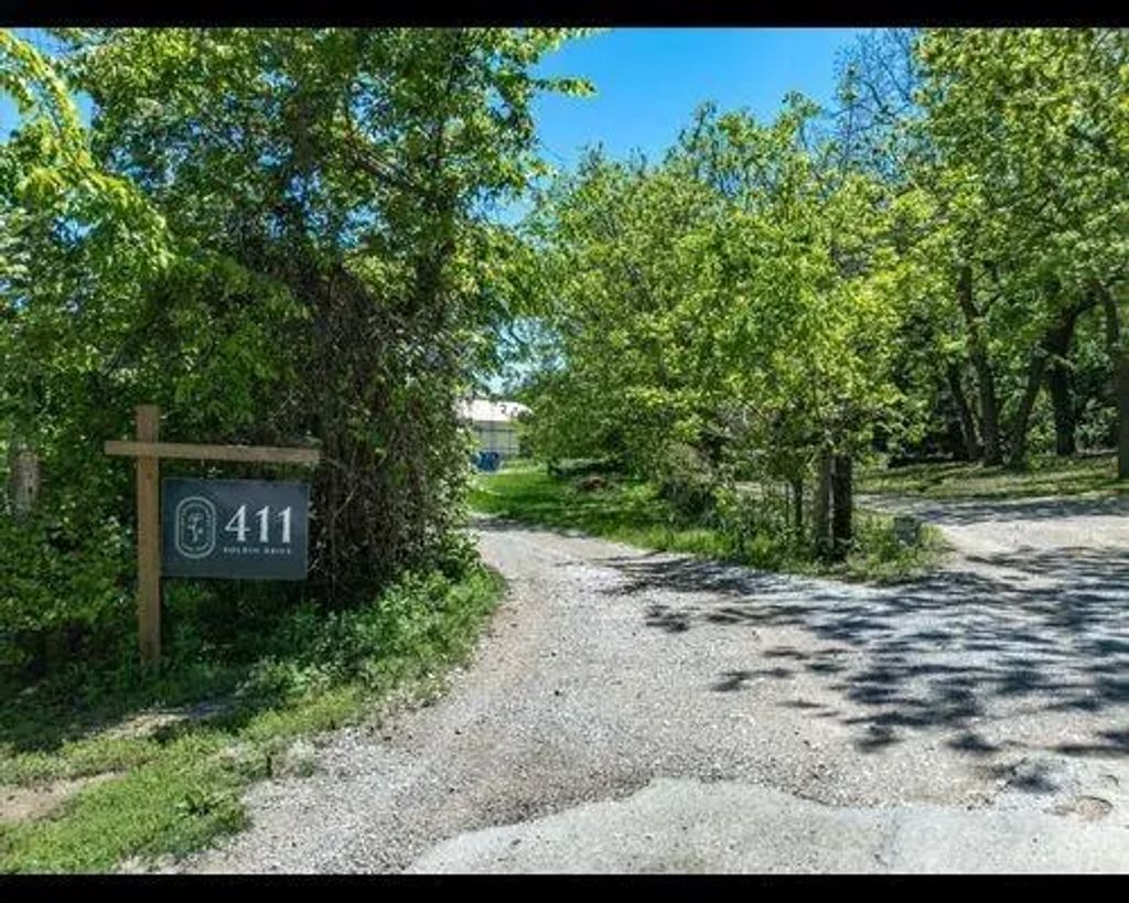 411 Koldin Drive, Aledo