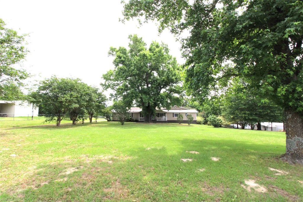 1967 Hopson Drive, Athens
