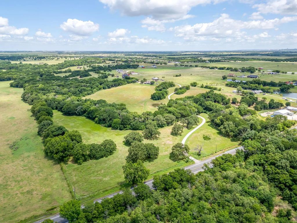 11533 Fm 2258, Grandview