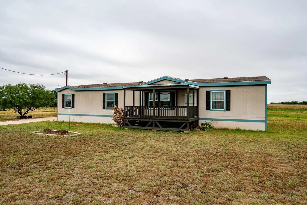 3923 Cr 322, Hawley