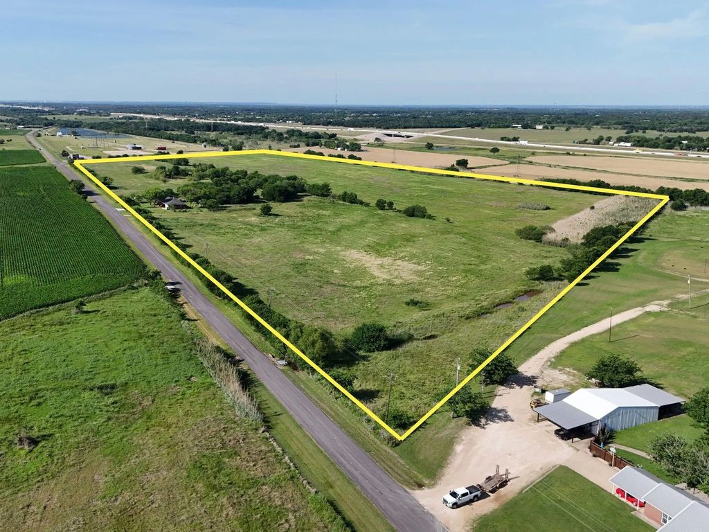 11179 Old Dallas Road, West