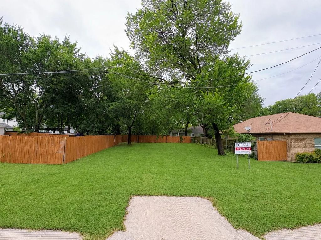 307 Emma Jane Street, Rockwall
