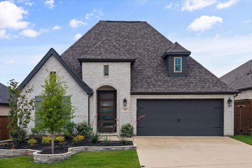 121 Tierra Blanca Lane, Rhome
