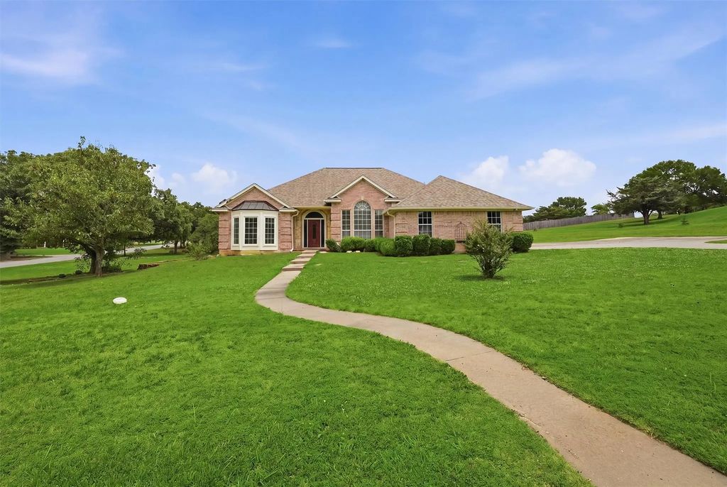 1005 Catalina Drive, Bells