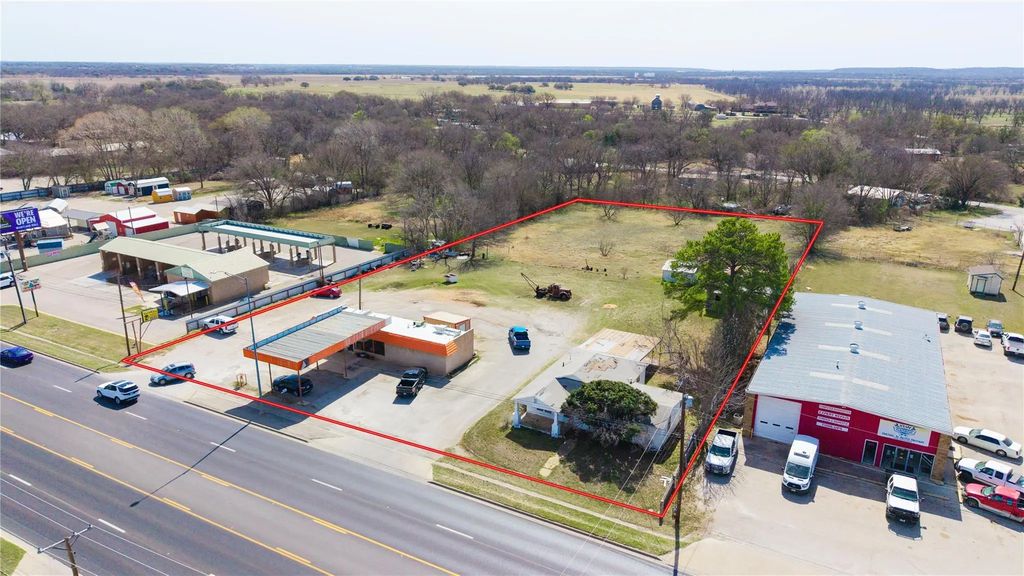 417,419,421 Early Boulevard, Early