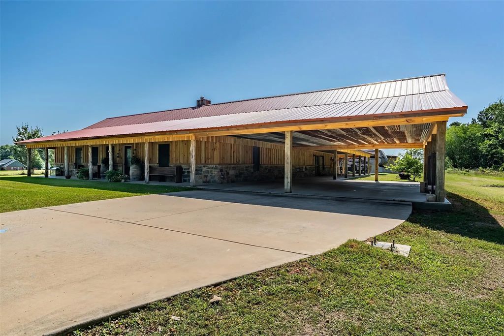 15758 Audrey Lane, Arp