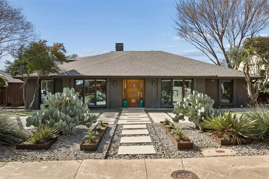 9522 Robin Meadow Drive, Dallas