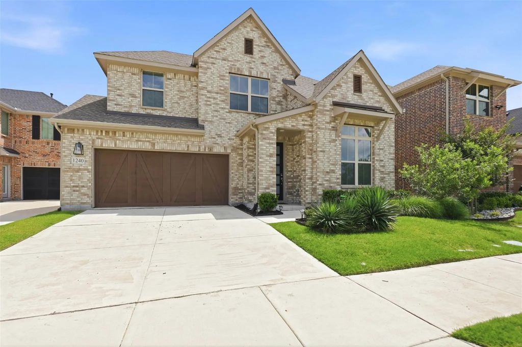 1240 Lady Mantle Way, Little Elm