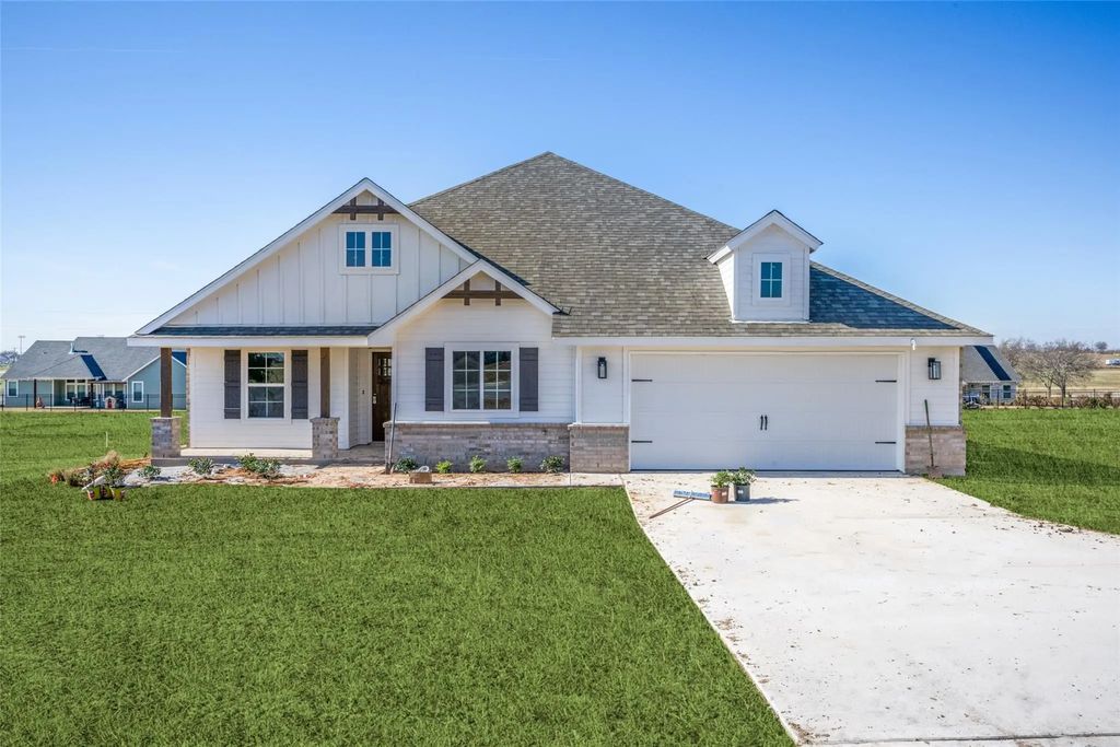 104 Ranchview, Valley View