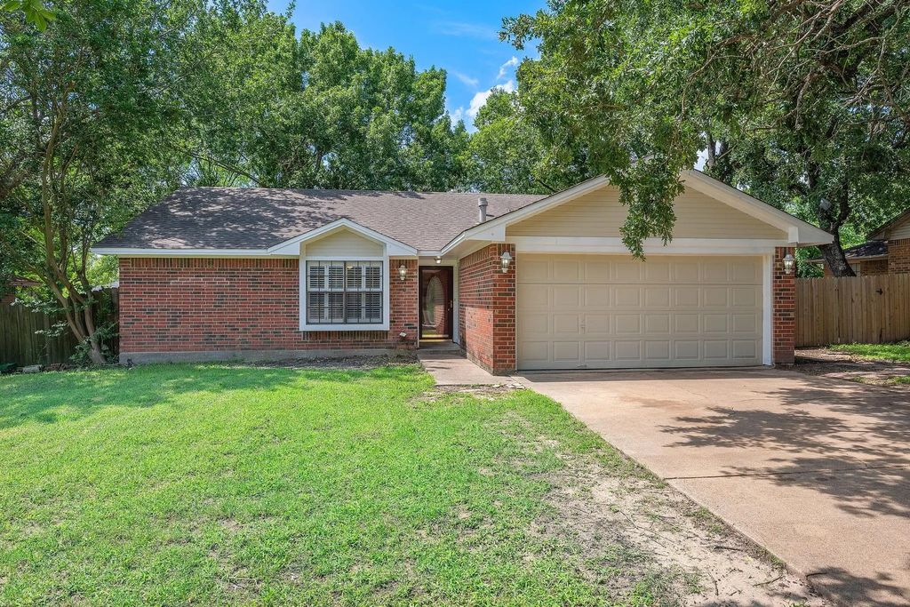2007 Sandalwood Lane, Bryan