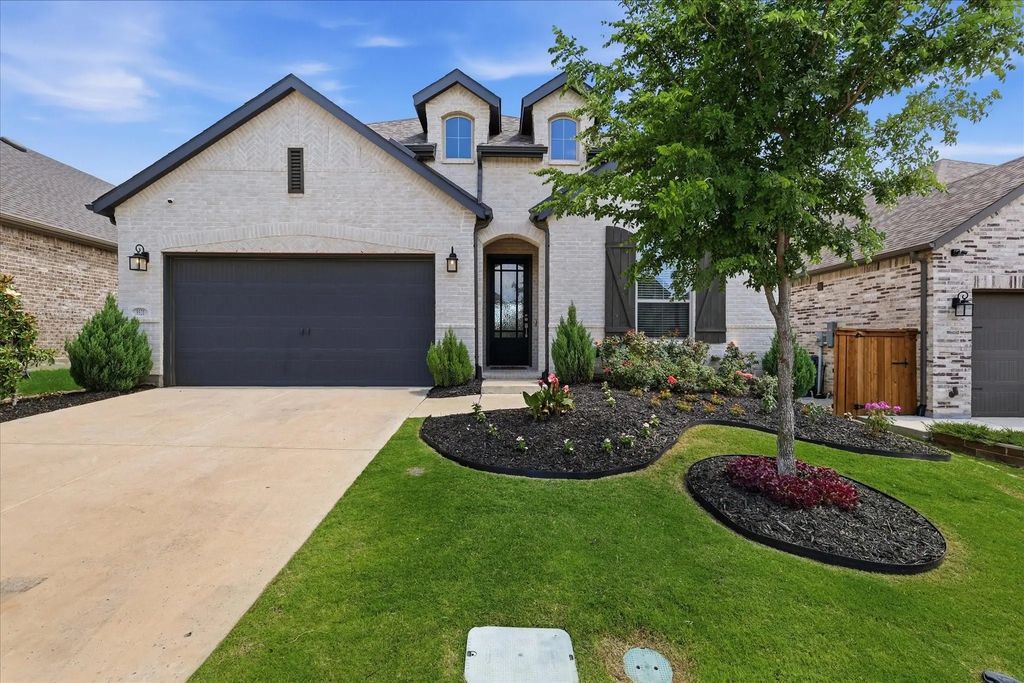 9521 Leisure Pace Lane, Oak Point