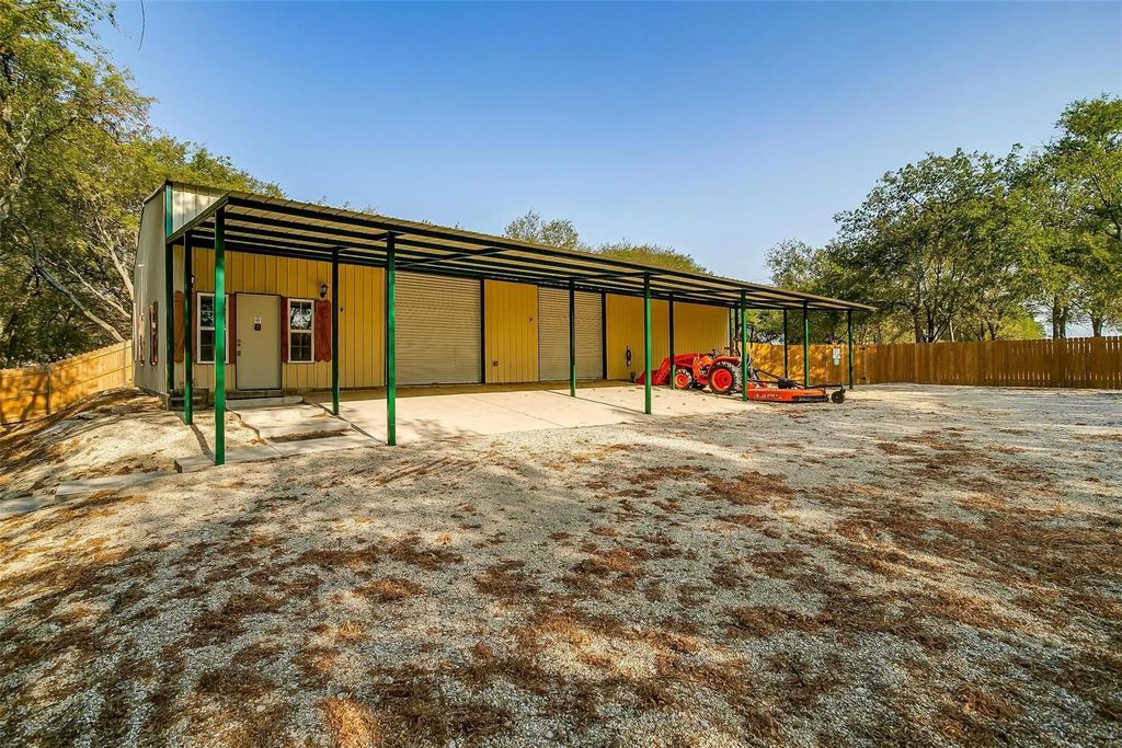 4500 Highland Trail, Joshua
