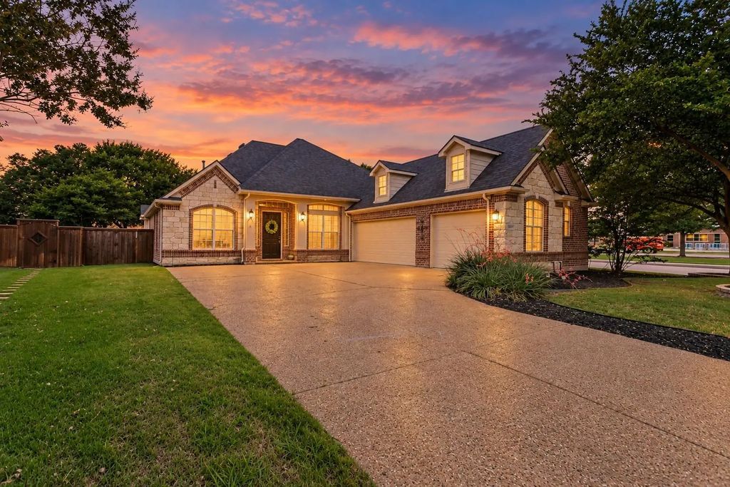 9499 Blackthorn Trail, Frisco