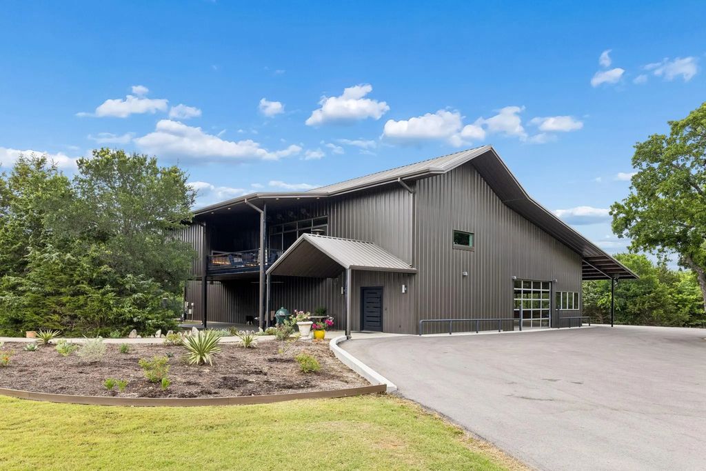 1306 Morrow Road, Valley View
