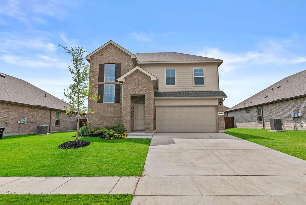 1936 Preakness Drive, Granbury