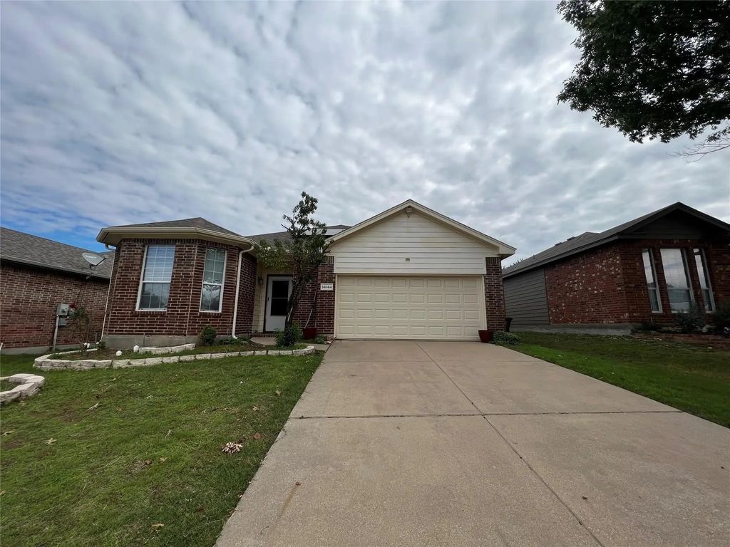 14044 Esperanza Drive, Fort Worth