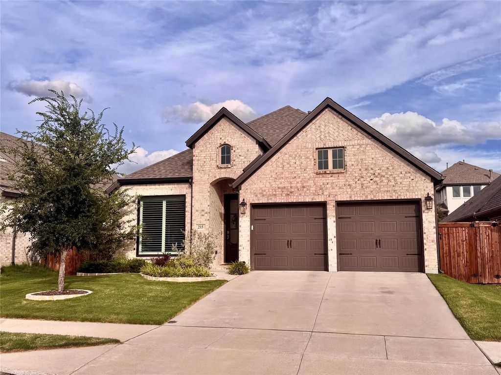 215 Buffalo Boulevard, Rhome