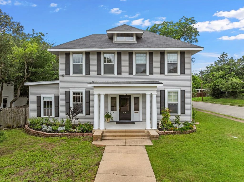 934 N 19th Street, Waco