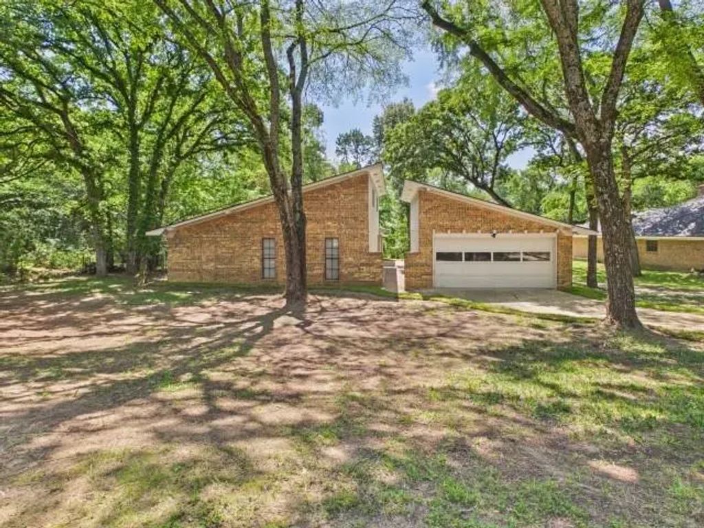 1406 Loma Linda Drive, Athens