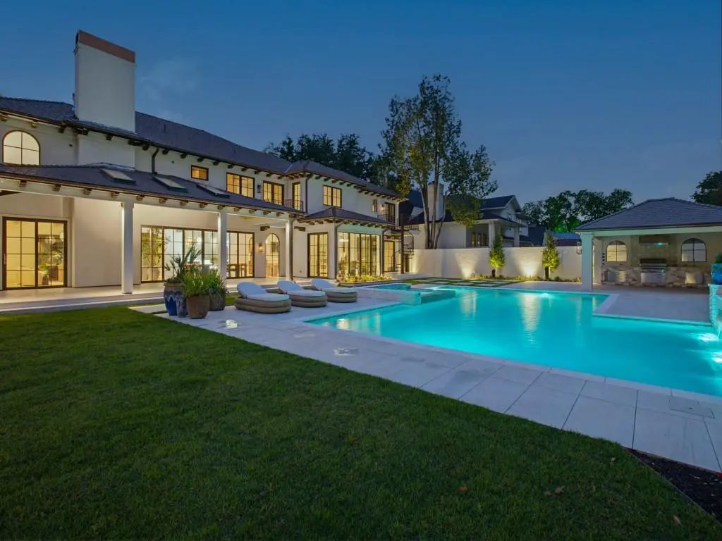 6103 Aberdeen Avenue, Dallas