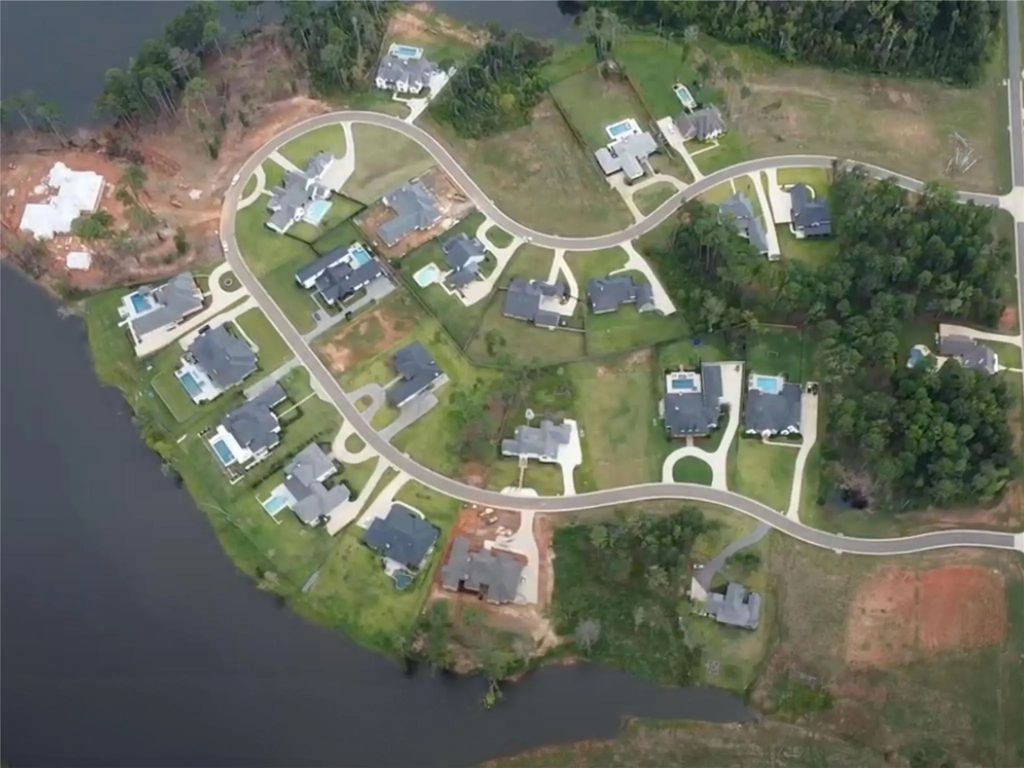 West Pointe Loop 358, Shreveport