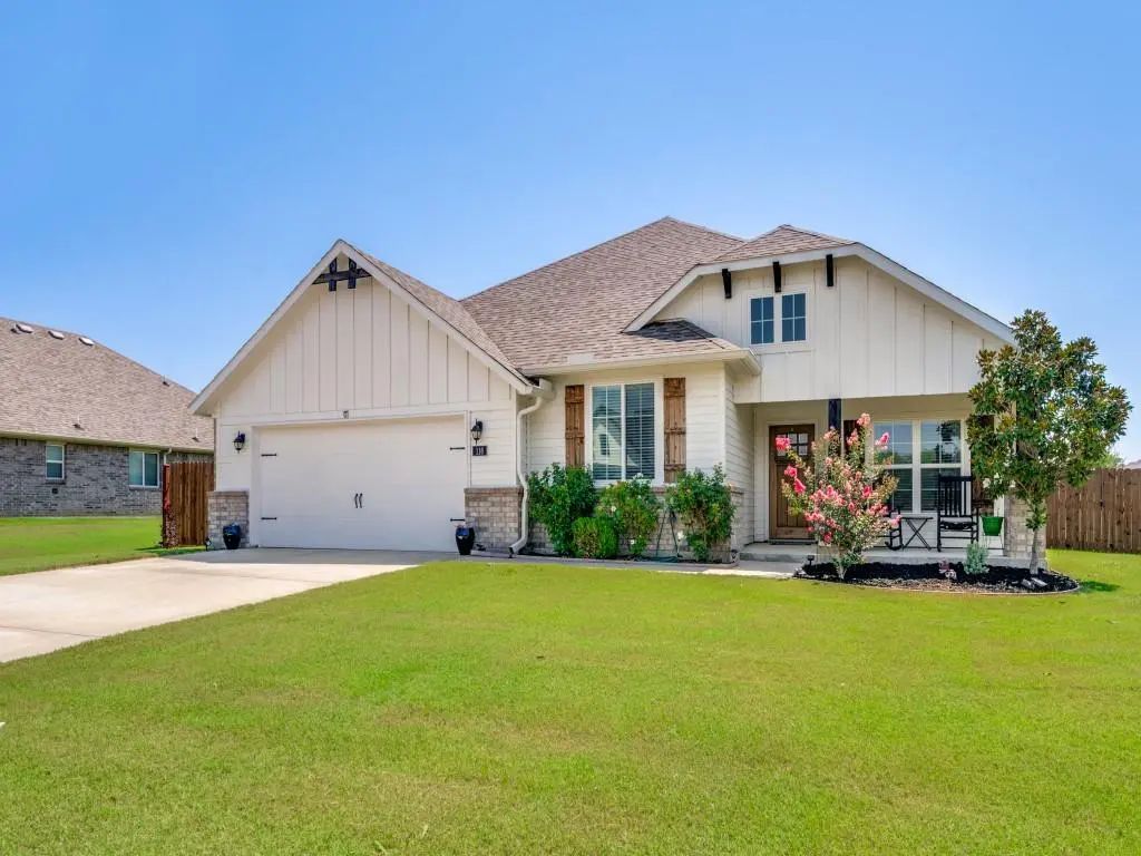 116 Kens Court, Pilot Point