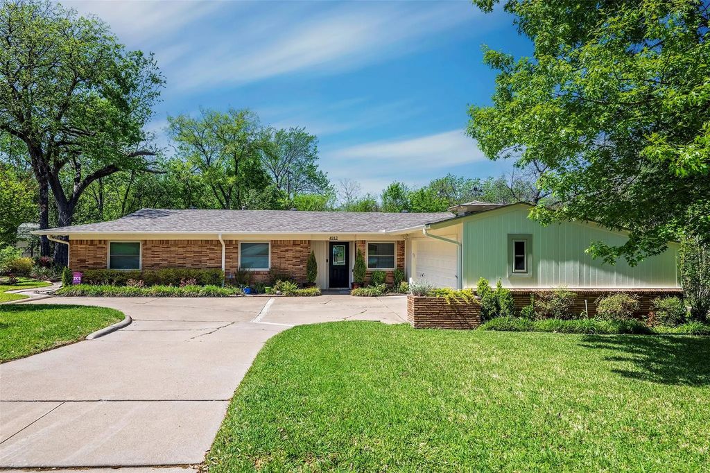 4912 Vega Court W, Fort Worth