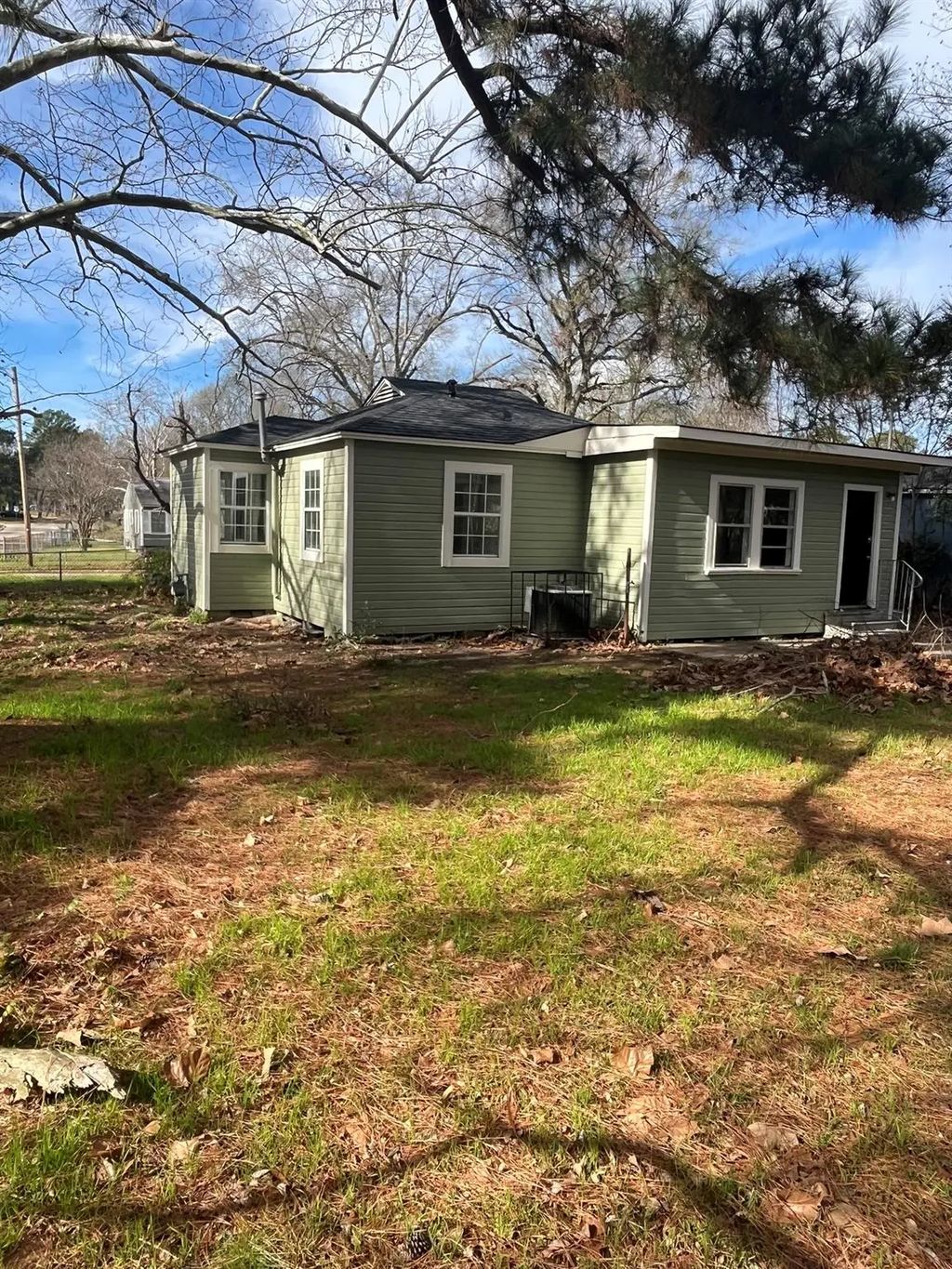 6017 Canal Boulevard, Shreveport