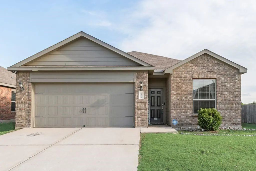 6325 Verdon Gorge Drive, Fort Worth