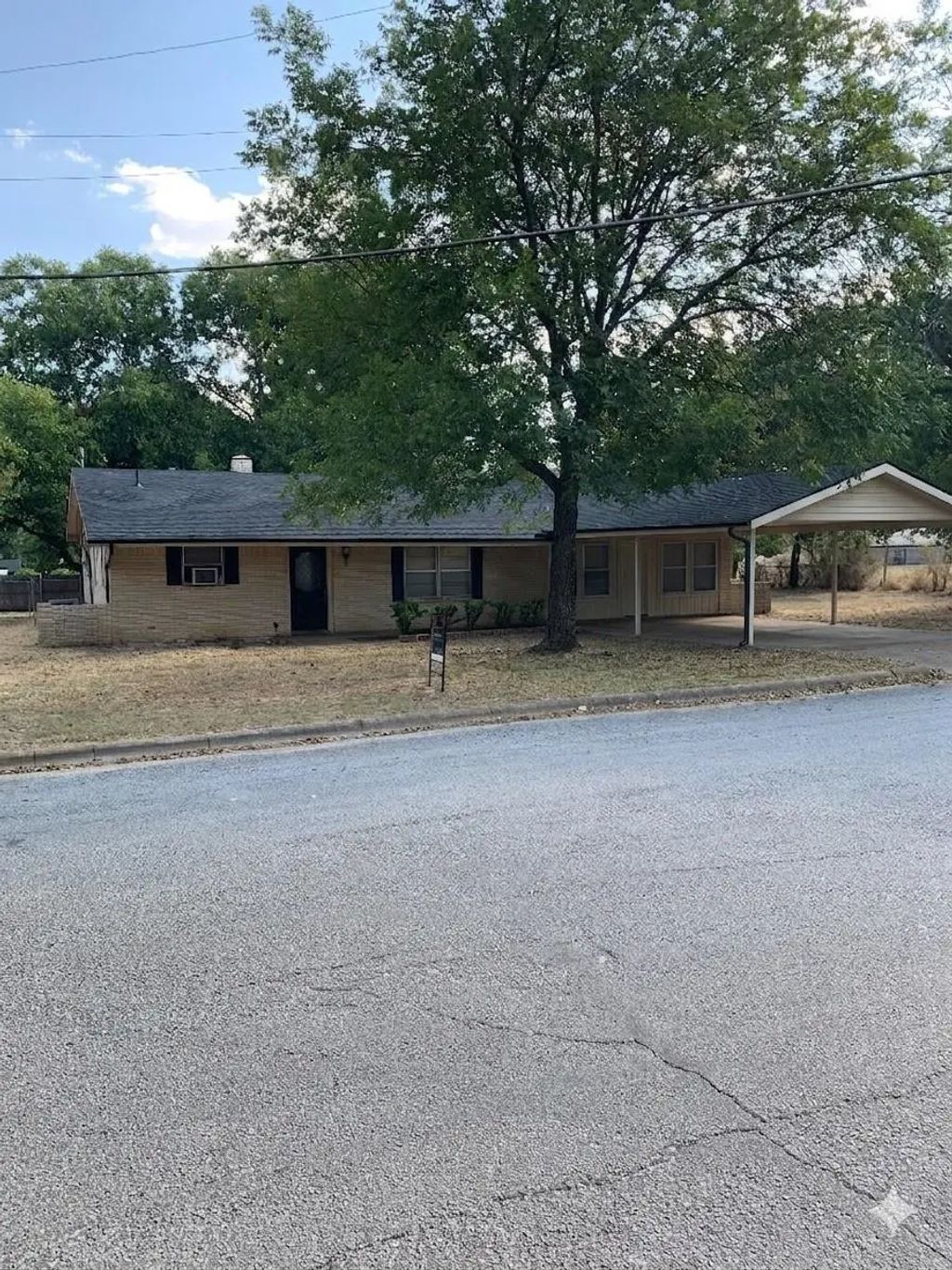 1808 Edgewood Drive, Bridgeport