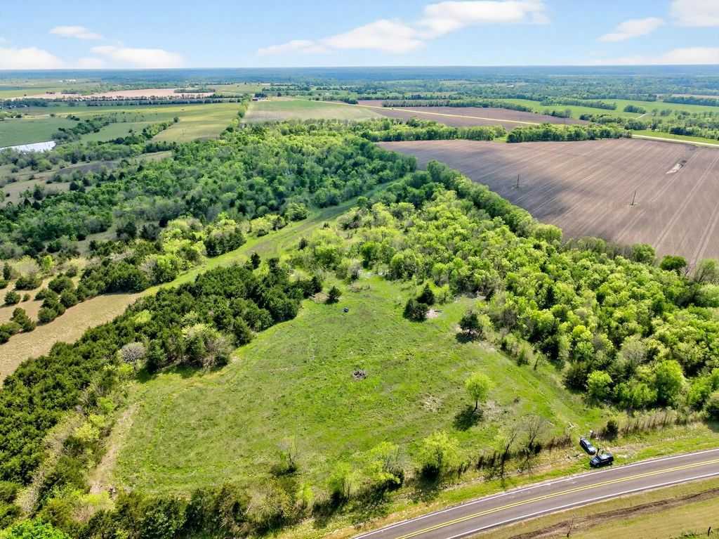 20.45 Acres Fm-2068, Commerce