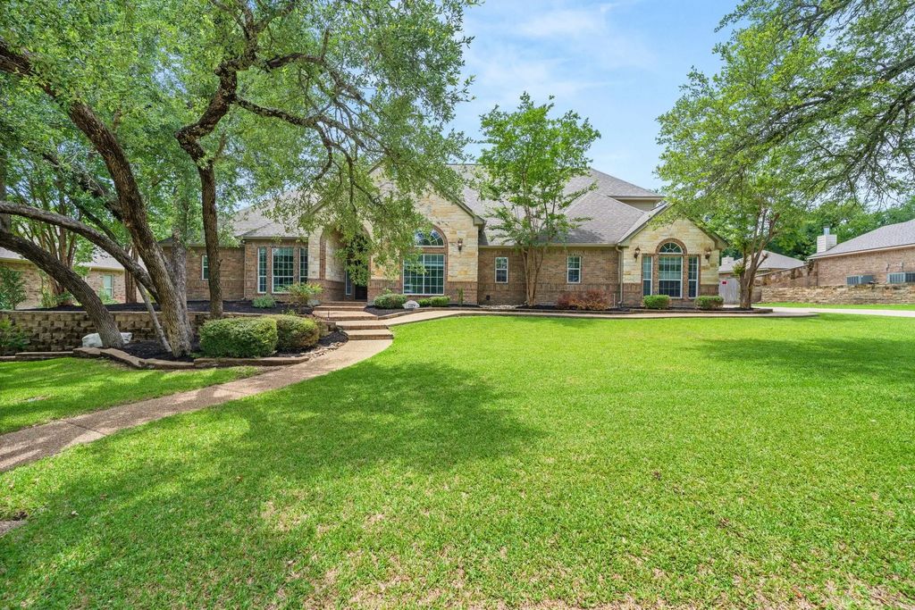 239 Eagle Landing Drive, Temple