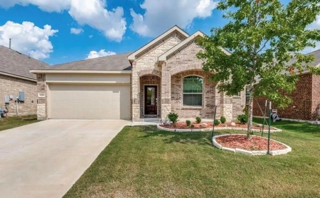 8424 Gray Squirrel Lane, McKinney