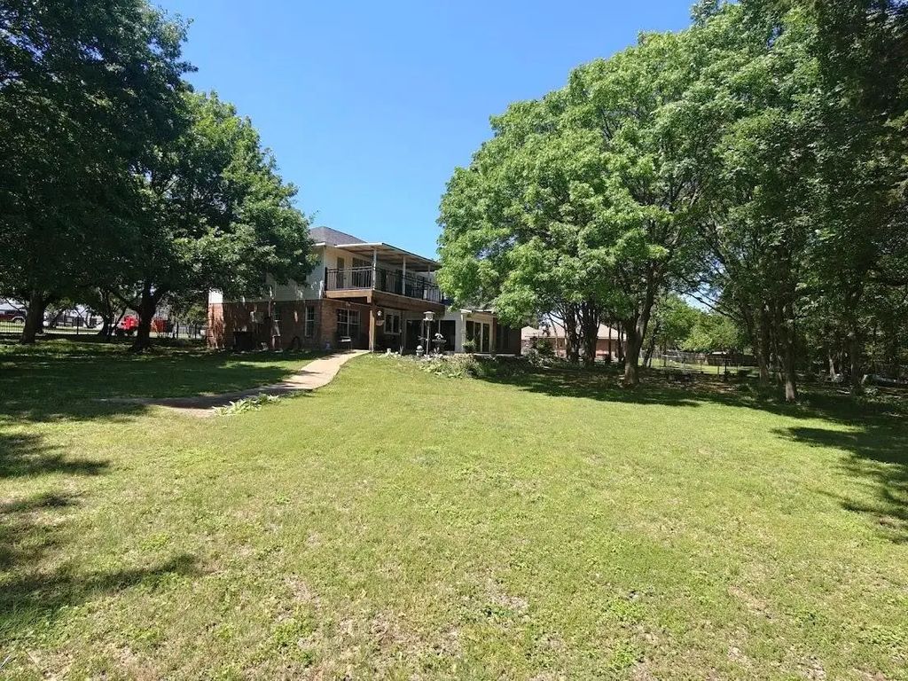 5210 Cliff Haven Drive, Dallas