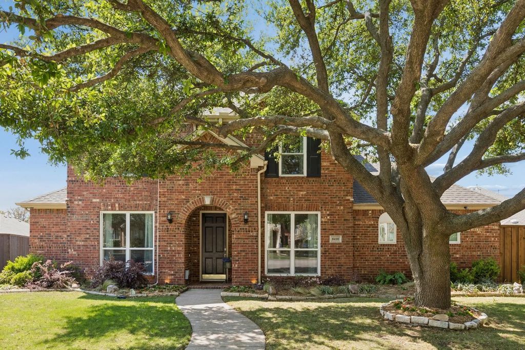 8410 Lexington Court, Rowlett
