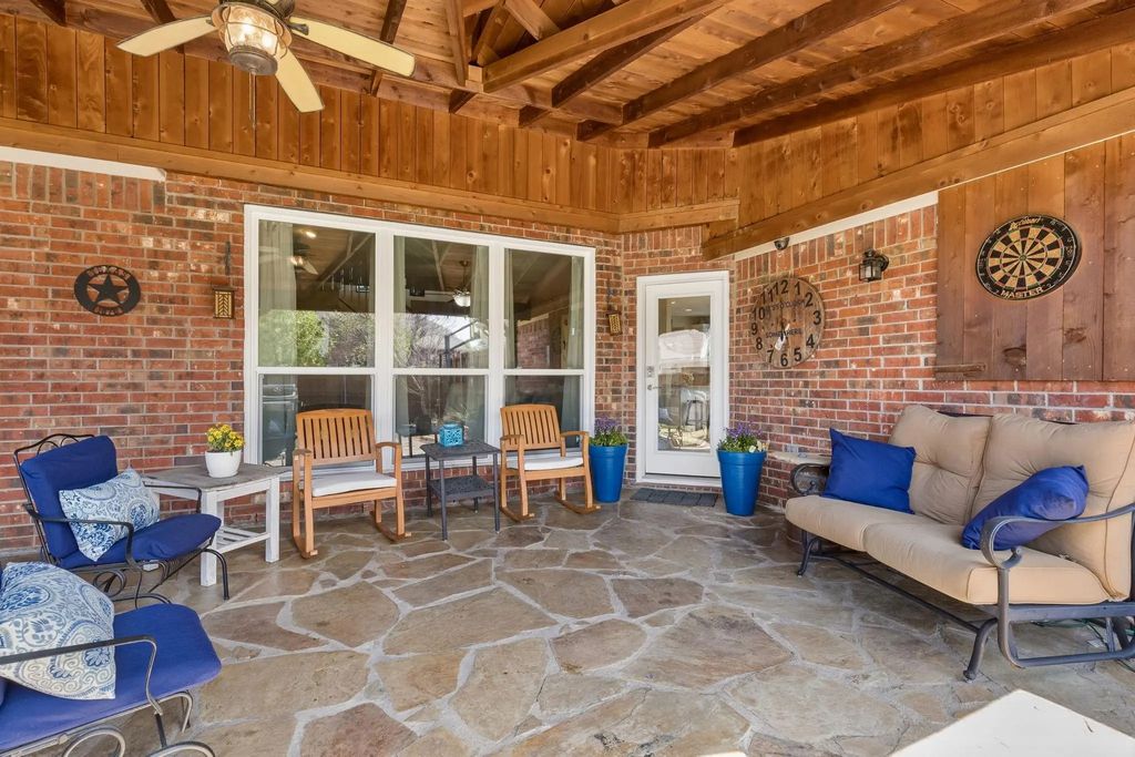 8410 Lexington Court, Rowlett